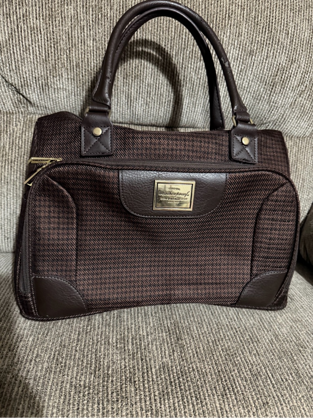 Weatherproof Brown Textured Men's Toiletry Travel Bag